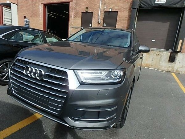 17款加版奥迪Q7现车 新驾登陆72万优惠多-图1