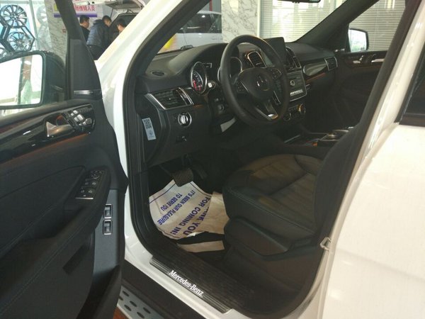 17款奔馳GLS450汽油 7座9速打造專屬豪車-圖7