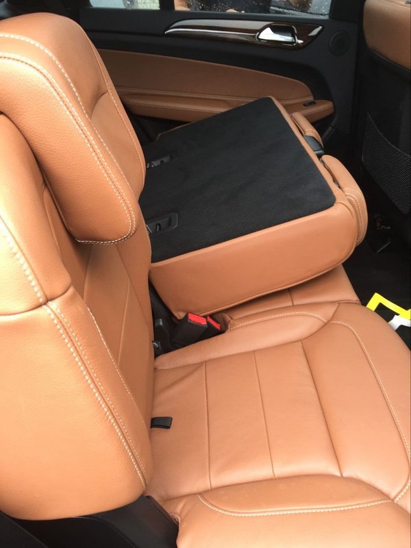 奔驰GLS450当天开走 17GLS配置应有尽有-图8