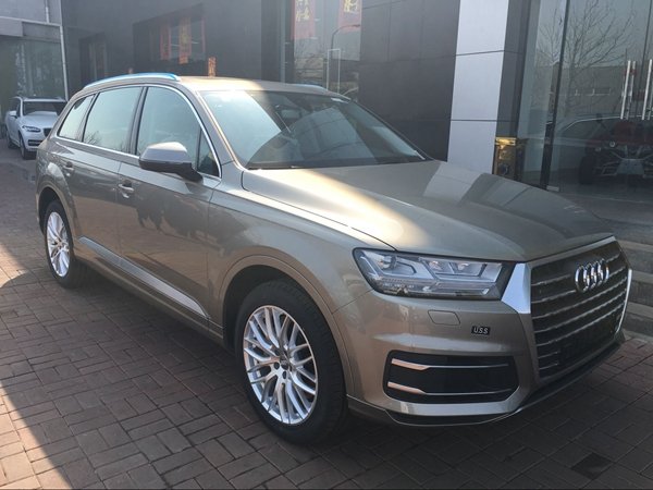 16款奧迪Q7現(xiàn)車廠家特賣驚喜促銷配置全-圖2