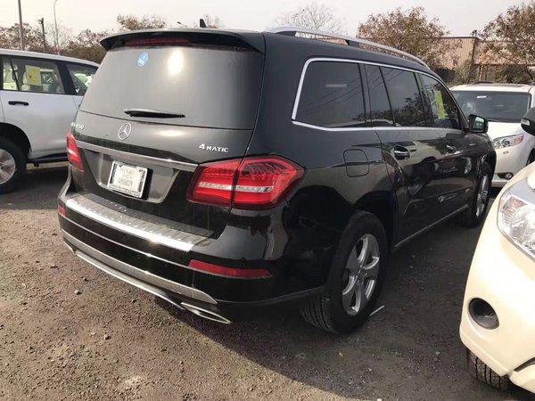 奔馳GLS450底價(jià)哄搶 2017款GLS全尺寸SUV-圖3
