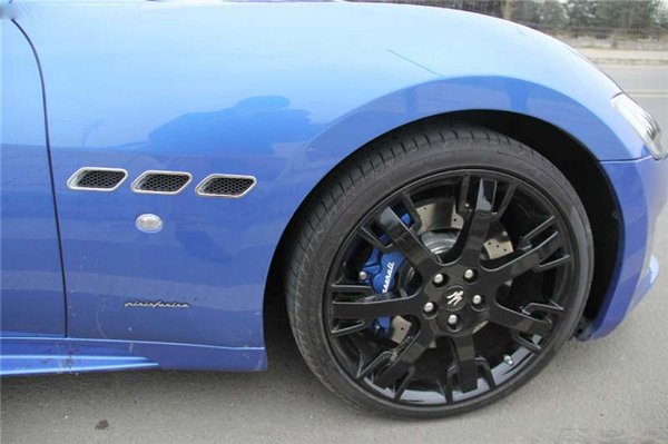 13款瑪莎拉蒂4.7L Sport F1靚麗轎跑特惠-圖7