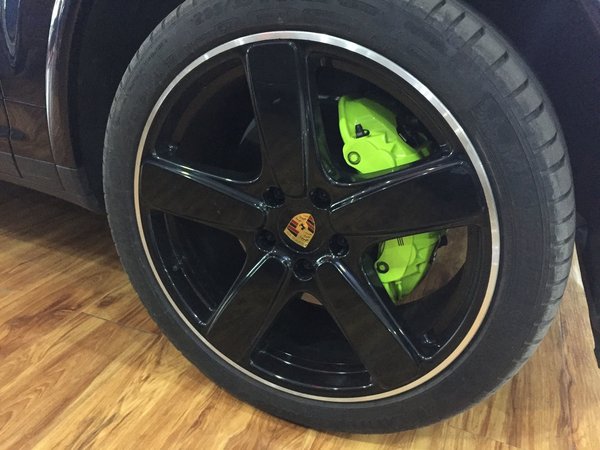 17款加版保时捷卡宴3.0T 油电混合版紫色-图9