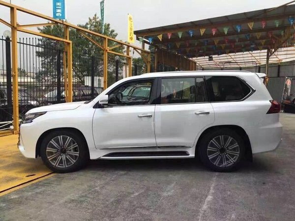 16雷克萨斯LX570中东版 截然不同者风范-图7