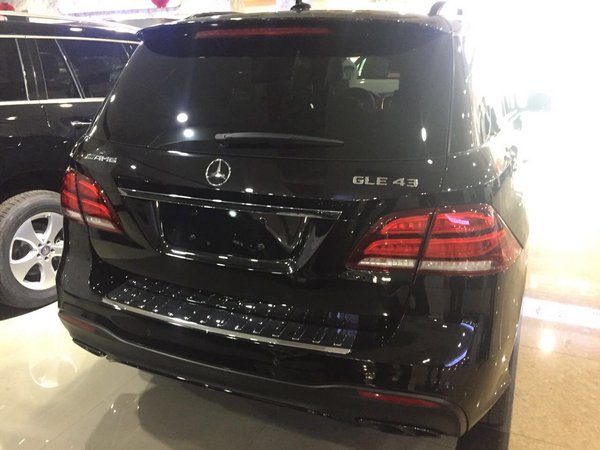 2017款奔驰GLE43AMG 配置全面升级限时降-图3