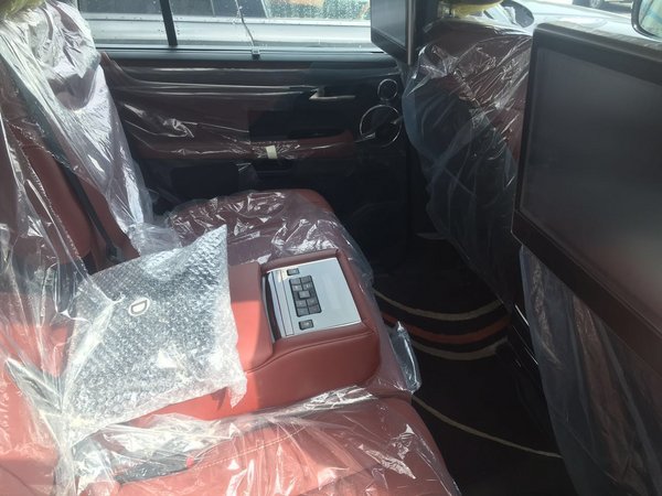 2016款雷克萨斯LX570配置行情 优惠报价-图6