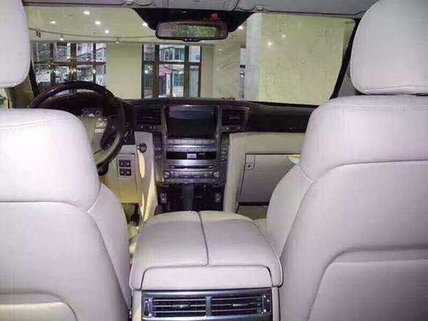 雷克薩斯LX570防彈現(xiàn)車 整車安全性強悍-圖5