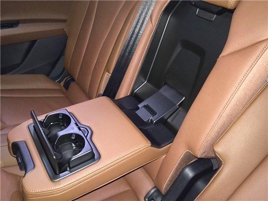 17款奧迪Q7現車2.0T 配置詳悉58萬送質保-圖6