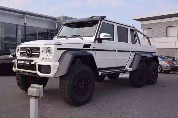 奔驰G63巨型怪兽越野6x6 980万天津现车-图2