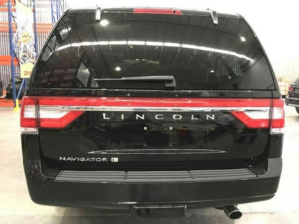 2017款林肯领航员 全尺寸SUV竞争凯雷德-图4