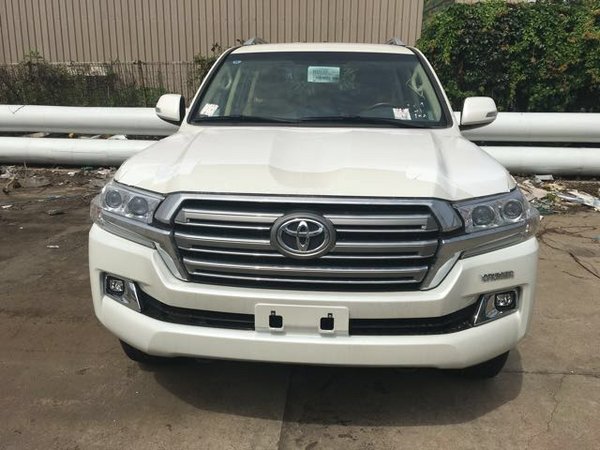 豐田酷路澤4000現(xiàn)車 平價(jià)越野改裝新概念-圖2