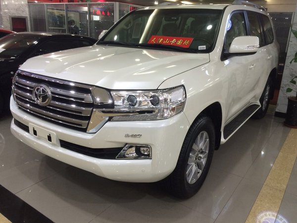2016款豐田酷路澤4600 V8陸巡SUV便宜甩-圖3