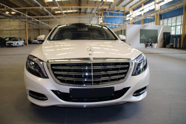 稀缺奔驰迈巴赫S600L平行进口 降价过万-图2