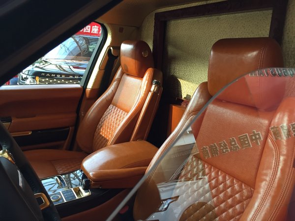 全球最强悍的路虎揽胜皇家一号 现车问世-图8