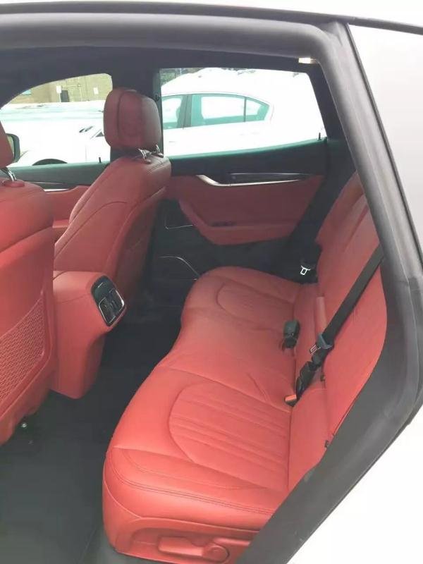 骚气冲天玛莎拉蒂levante 99万起贵族SUV-图9
