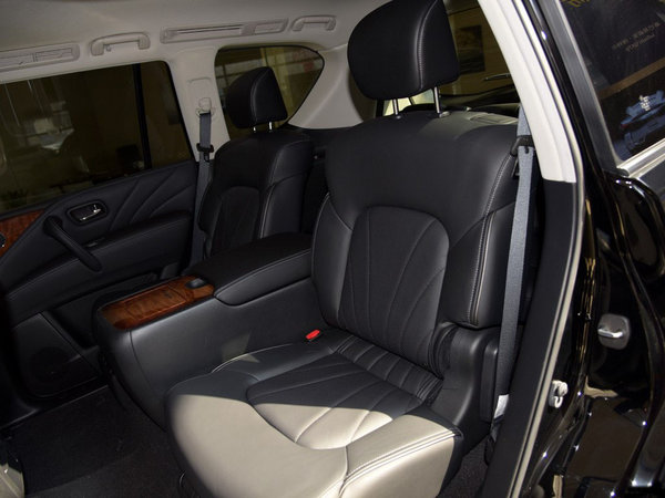 新英菲尼迪QX80 雷霆动力强越野曝光底价-图6