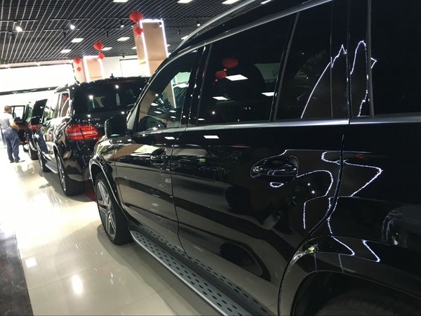 2017款奔馳GLS450現(xiàn)車 特惠奔馳極速領略-圖3