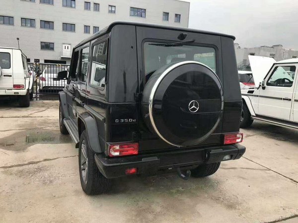 18款欧规奔驰G350d 五座真皮座椅127.8万-图7