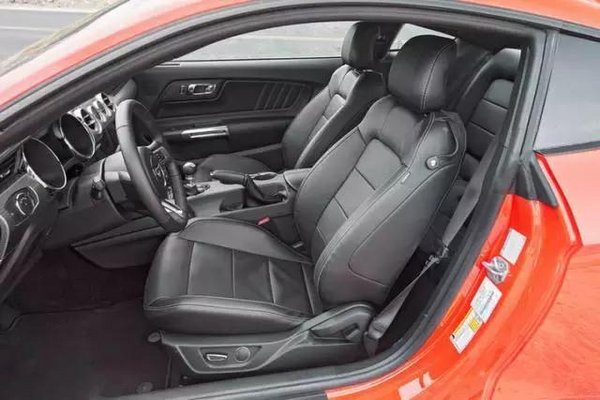 2017款福特野马2.3T大马力 春季直销价格-图4