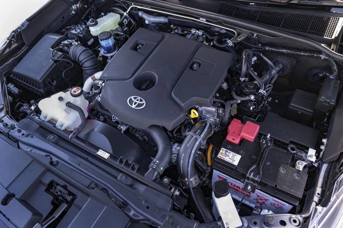 豐田新款HiLux輕混車型油耗公布省7.1-9.5油耗-圖7