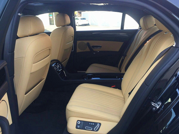 宾利飞驰V8S库房颜色大全 性价比高轿车-图10