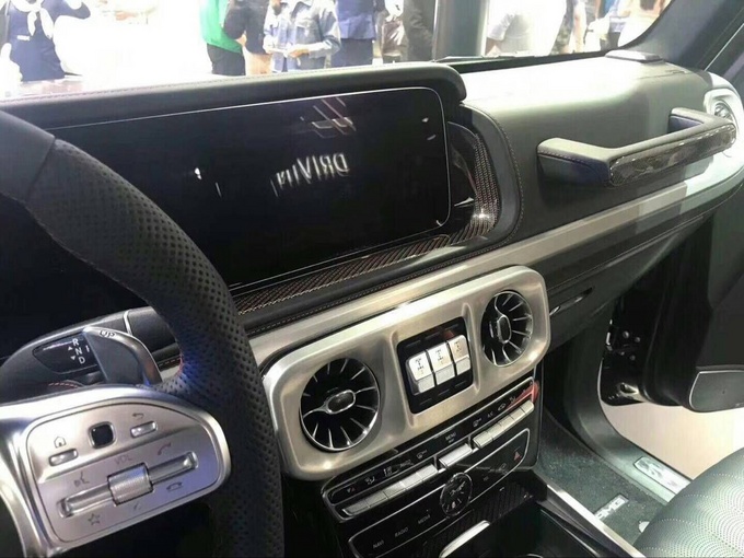 19奔驰G63越界王驾 全新AMG强大驱动系统-图7