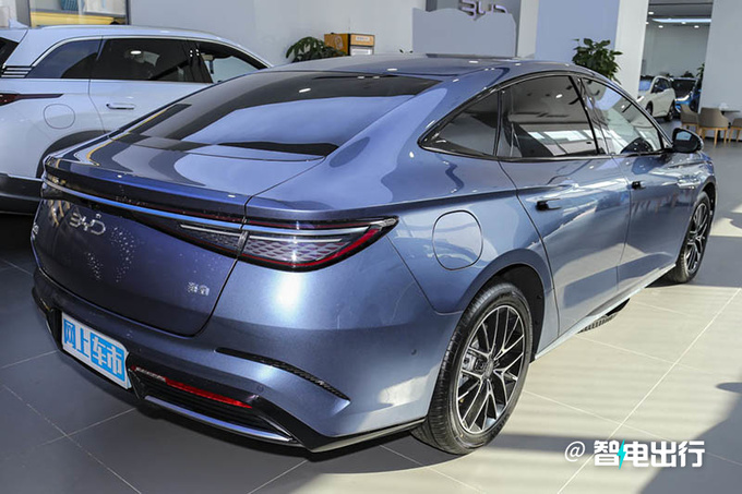 官降x.x万比亚迪新海豹售xx.xx-xx.xx万 续航1300km-图3