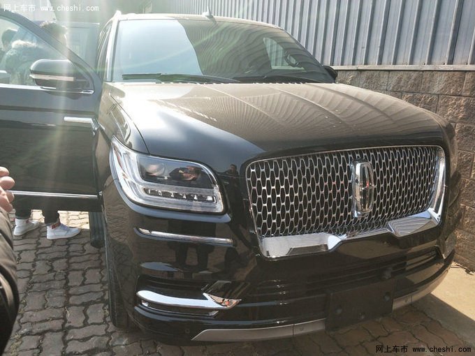 18款加版林肯领航员 豪华SUV特惠享不停-图1