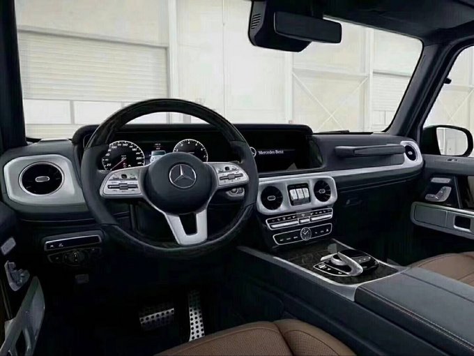 19款奔驰G500配置 进口越野价格降至冰点-图7