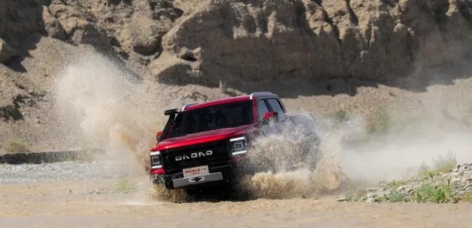 高性能才是王道推荐三款高人气越野皮卡配置都很硬核-图7