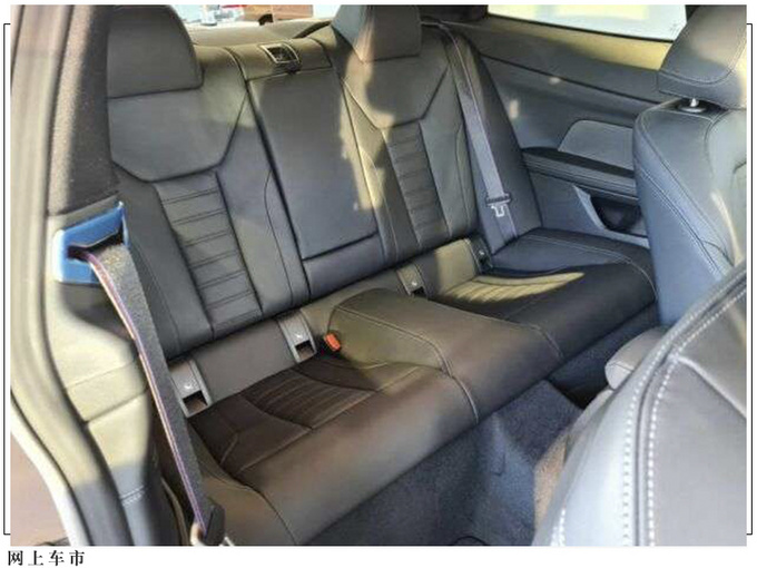 宝马M440i进店实拍双门硬顶设计/内饰配置丰富-图5