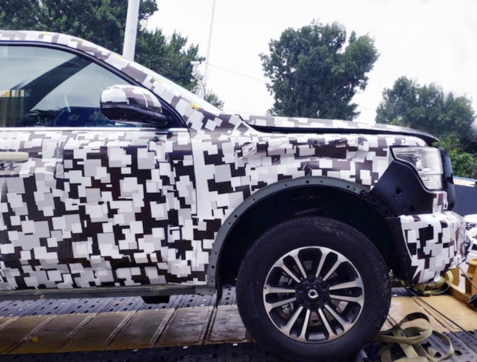 长城炮全新皮卡谍照坦克600外观或搭载3.0T+9AT-图4