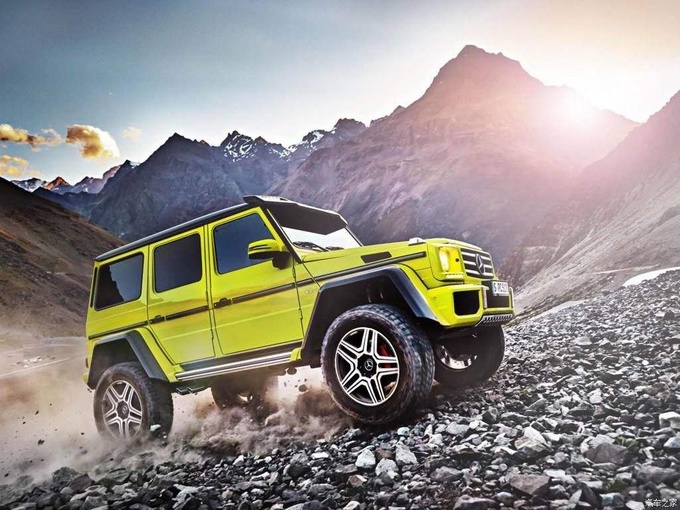 史上最強(qiáng)的奔馳SUV 奔馳G500 4x4對(duì)比G63-圖1