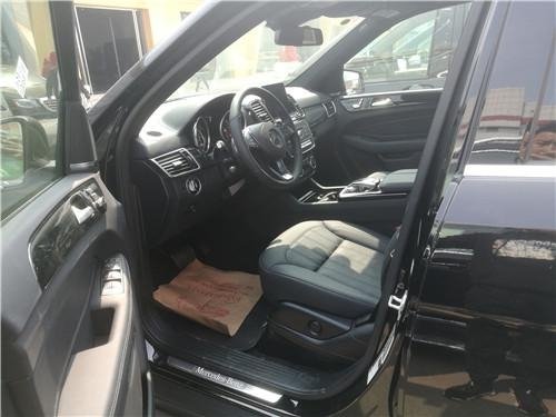 2018款奔驰GLS450 七座硬派越野轻松驾驭-图7
