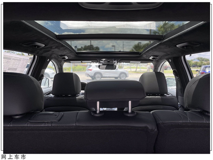 现代小号帕里斯帝实拍搭2.5T引擎/比途观L大-图9