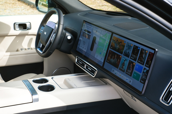 《豪华180》理想L7「冰箱彩电大沙发」存在即合理-图17