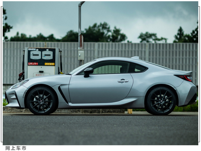 丰田全新86上市时间曝光搭2.4L引擎/年底前交付-图2