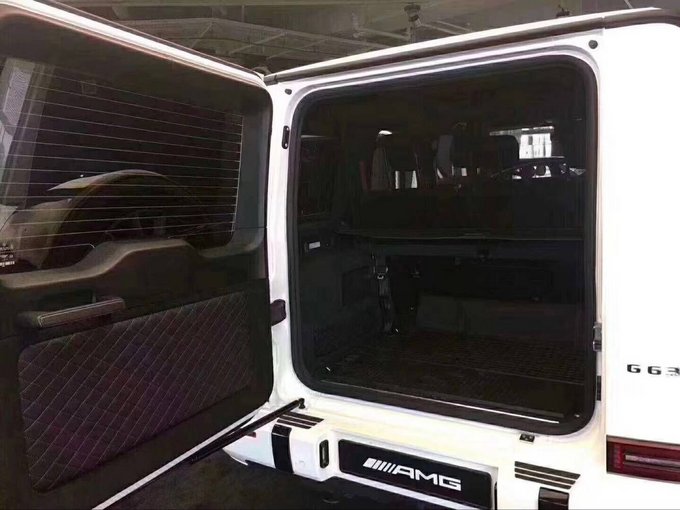 2019款奔驰G63 大块头四驱SUV强悍抓地力-图7