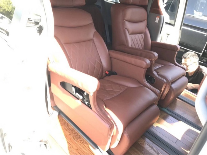 2018款丰田塞纳 改装航空座椅舒适感提升-图8