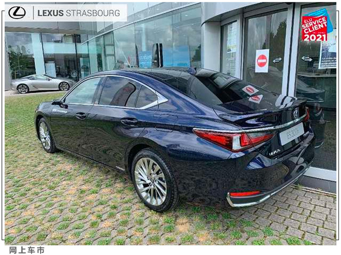 雷克萨斯新ES到店配电子后视镜/国内本月开售-图3