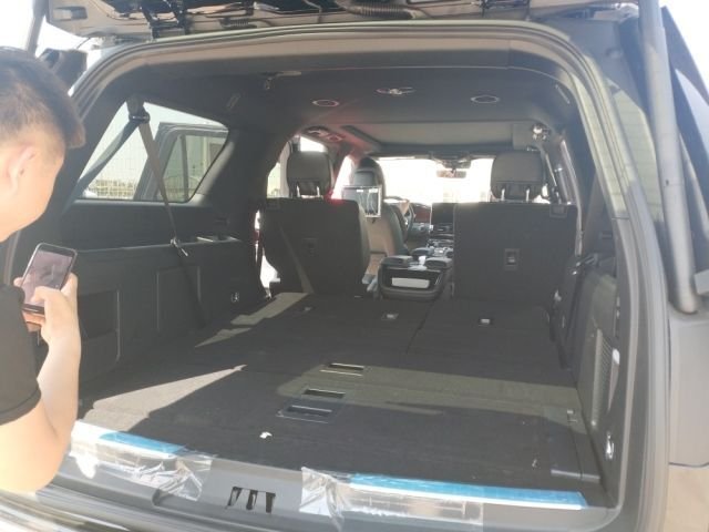 18款林肯领航员SUV 降关税新政策福利多-图8