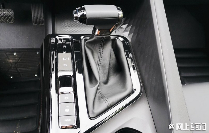 新宝骏旅行车Valli到店预售8.28万起 本月上市-图6