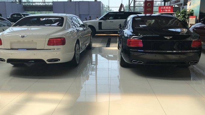 17款宾利飞驰特价急出 关税下调价格爆底-图3