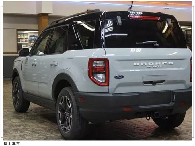 福特全新SUV实拍 搭2.0T+四驱/双色车身造型方正-图4