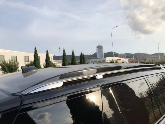 2018款路虎皇家一号5.0 港口仅一台抢购-图5