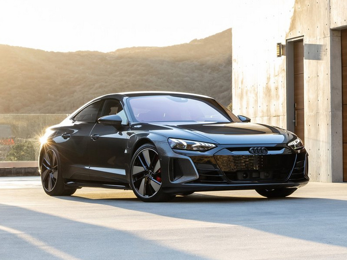 奥迪RS e-tron GT即将首发3.1秒破百/加速媲美R8-图1