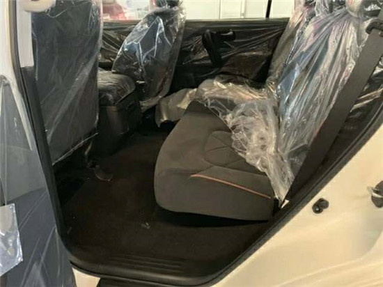 19款日产尼桑途乐Y62 中东版4.0超越极限-图7