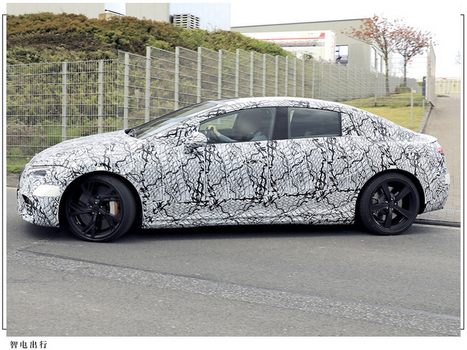 奔驰EQE路试谍照EVA平台打造/最快年底前发布-图3