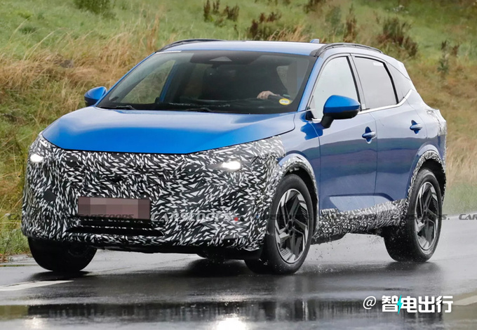 日產(chǎn)全新逍客曝光內(nèi)飾全面翻新/最快年內(nèi)首發(fā)-圖3