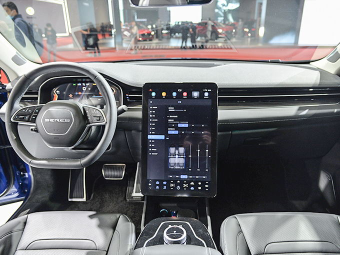 续航超1000km/华为技术加持 赛力斯华为智选SF5实拍-图7